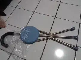 Tongkat bantu jalan