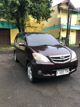 Daihatsu Xenia 2011 Bensin