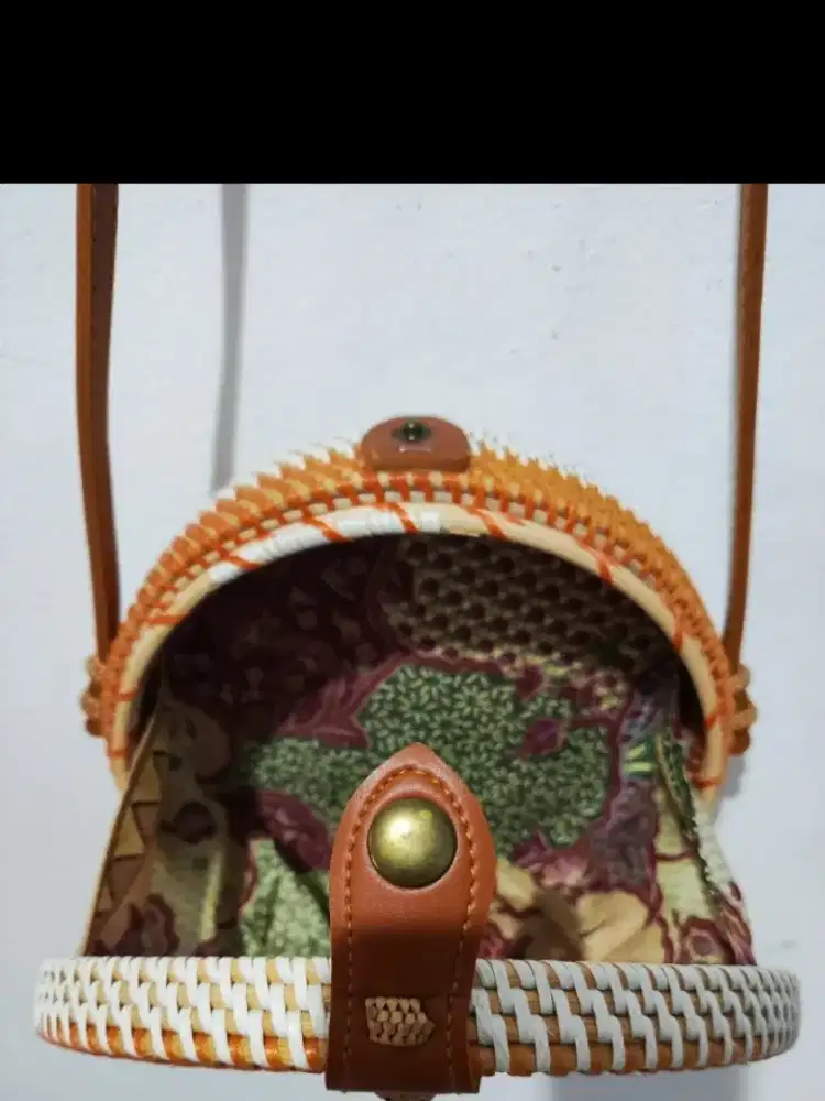 [ New ] Tas Selempang Bali Bulat