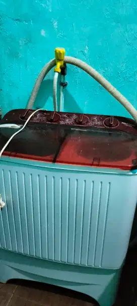 Jual cepat mesin cuci Polytron 7 kg