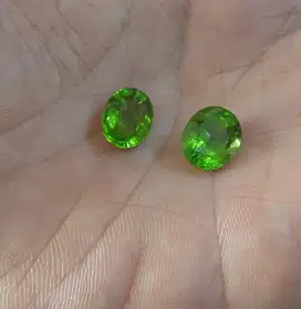Natural green peridot asli 100%
