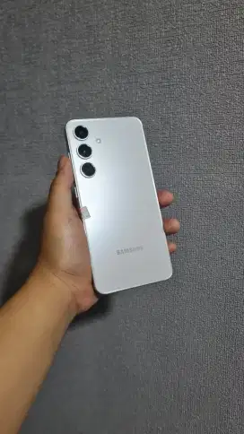 Samsung S24 REG RAM 8/256 fullset sein masih garansi