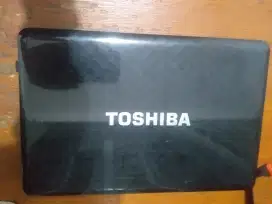 Laptop Toshiba L710