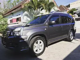Nissan X-Trail 2.5 TIPE AUTECH (TIPE TERTINGGI/MEWAH) 2010