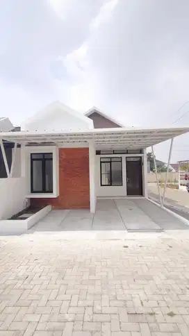 Rumah 500 jutaan di cihanjuang dkt wisata floating market lembang