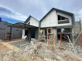 Dijual rumah pinggir Pamulang