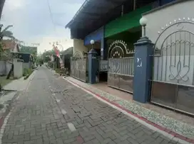 Rumah di Blk Superindo Wolter M Tlogomulyo Pedurungan smg Timur