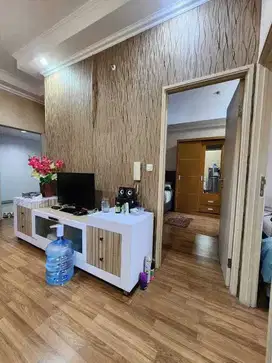 Jual Cepat Unit 2 BR Furnish Apartemen Season City Jakarta Barat