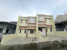 Jual Cepat B.U Rumah 2 lantai free ac di depok dkt ke RSUD Depok