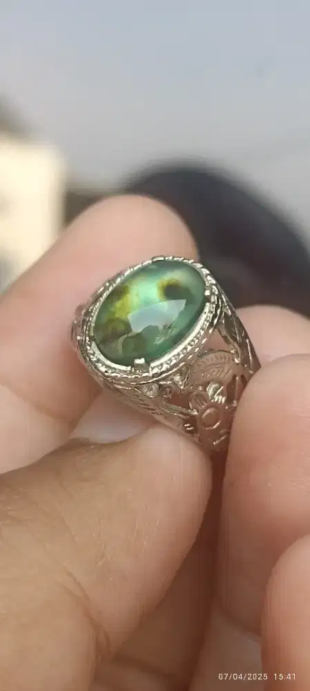 Cincin bacan material coklat