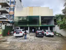 RUKO GANDENG 4 TANJUNG DUREN SUDAH RENOVASI SIAP HUNI PARKIR LUAS