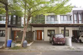 Rumah Minimalis Siap Huni 15 Menit ke BTC Mall 2 Lt Harga Nego J-19068