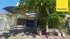 Rumah Dijalan Kertajaya Indah Tengah Surabaya