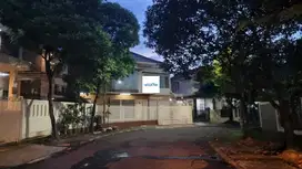 Dijual Rumah Mewah di Bintaro Sektor 5 Lokasi Strategis dekat STAN