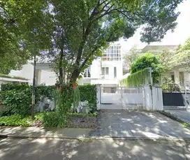 Rumah 2 Lantai Ada Pool di Hang Tuah Kebayoran, Hanya 8 Menit ke SCBD
