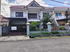 RUMAH Lingkungan Elite One Gate Sistem