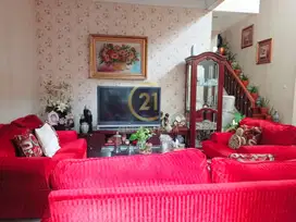 Dijual Rumah Di cluster mewah  Menteng  Bintaro dekat pintu tol