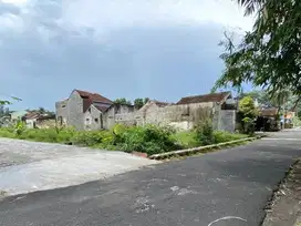 Tanah Timur Jl Kaliurang Km 13; Mangku Aspal Lingkungan Perumahan, SHM