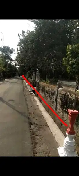 Tanah nyaman dan strartegis seyegan pinggir jalan aspal