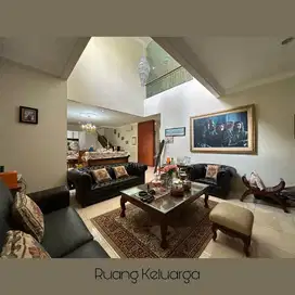 Dijual Murah Rumah Mewah 2 Lantai Virginia Lagoon BSD