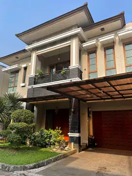 JUAL RUMAH TOWNHOUSE CANTIK 2 LANTAI SIAP HUNI DUREN TIGA JAKSEL