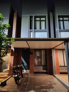 DI SEWAKAN RUMAH FULL FURNISHED DI FREJA BSD