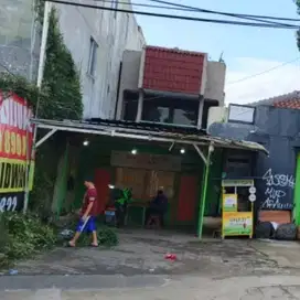 DEKAT PIM Tanah Beserta Bangunan di Cilandak