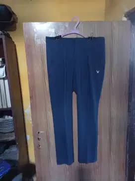 Celpan Sporty Casual Cowok