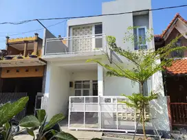 Rumah baru 2 lantai komplek cipageran indah 2 dekat pemkot cimahi