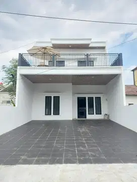 Rumah baru Ready di Jl raya Klipang Sendangmulyo Kec Tembalang