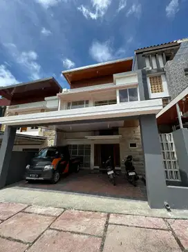 Rumah Cantik Dalam Cluster Dekat Kampus UII