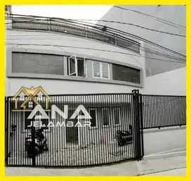 ANA RUMAH TERAWAT UK 8.5X15M DI JELAMBAR