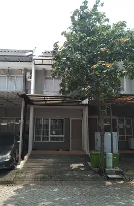 Jual cepat Residence One BSD 2 lantai Serpong Tangerang