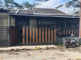 Rumah Baru Harga Murah Lokasi 10 Menit Ke Alun-Alun