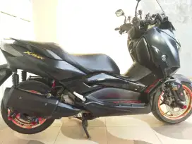 Xmax 2021 ABS  hitam