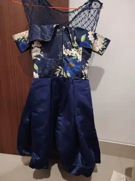 Dress pesta midi biru tua