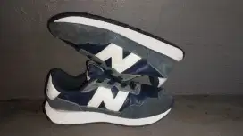 Sepatu Anak New Balance Size 32.5