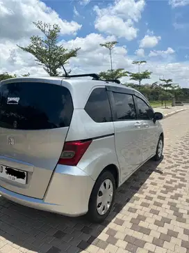Honda Freed 2012 Bensin