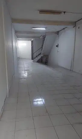 Dijual rumah di Pademangan Timur, ada lift, di bawah apraisal.