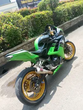 Kawasaki Ninja 250 low km