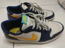 Nike air Jordan low Original otentik size 42,5 Made in China