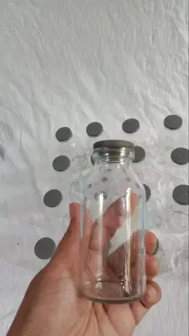 Preloved - BOTOL ASI KACA 100 ml + TUTUP KARET SILLICON (17 pcs)