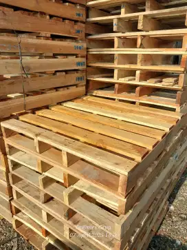 Pallet Kayu Oven