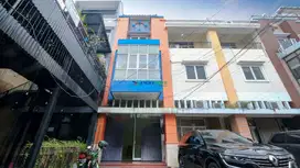 Ruko 4.5 Lantai Cocok Untuk Kantor di Jalan H. Nawi Raya Jak Sel