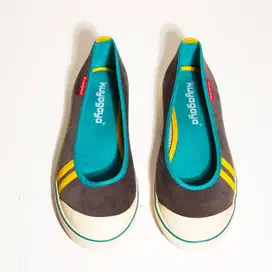 Sepatu Flat Shoes Wanita KUYAGAYA original biru cokelat sepatu sloters