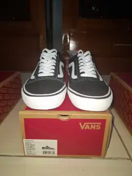 Vans Old Skool Pro Black White