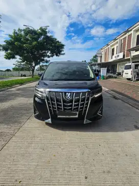 CASH .. Toyota Alphard G 2018 AT