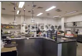 MURAH Bangunan Gedung Komersil ramai Surabaya Raya Kupang Indah