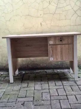 Meja kantor murah meja admin