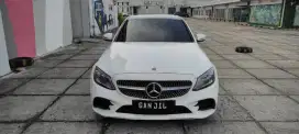 Mercy C300 Amg Line at 2p10 Puti Km 20rban  tdp 5jt sj